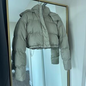 Lululemon Wunder Puff Super-Cropped Jacket